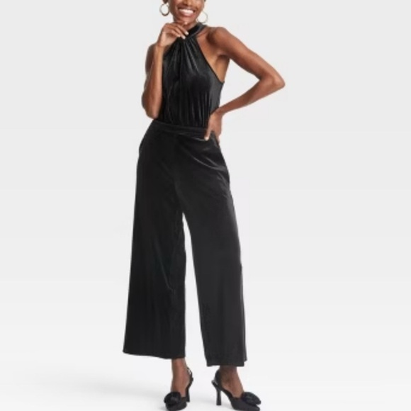 a new day Pants - A New Day Velour Velvet Halter Neck Wide Leg Jumpsuit Pockets Black Size XXL NWT
